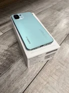 Xiaomi 11 Lite. �/�, 128 ��, �������, 3G, 4G LTE, 5G, NFC ����