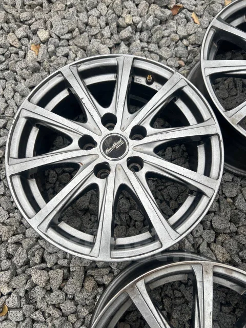 Beneventi Spider. 6.5x16", 5x114.3, ET37 ����