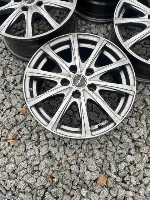 Beneventi Spider. 6.5x16", 5x114.3, ET37 ����