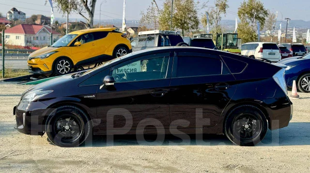 Toyota Prius. �������, ��������, 1.8 (99��.�.), ������, 231 000����. �� ����