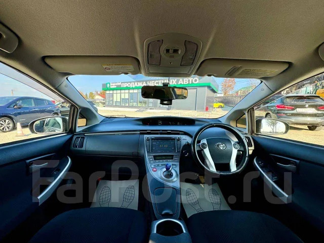 Toyota Prius. �������, ��������, 1.8 (99��.�.), ������, 231 000����. �� ����
