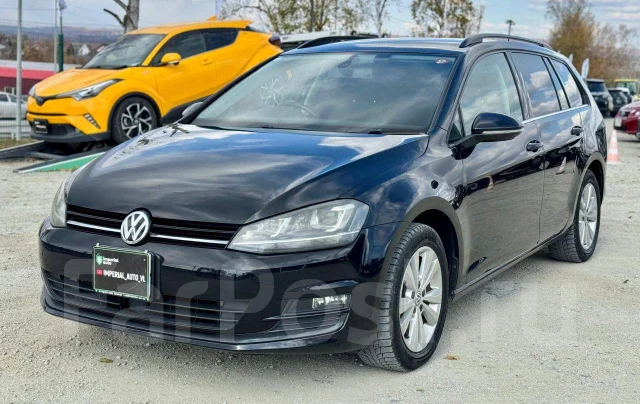 Volkswagen Golf. �������, ��������, 1.2 (105��.�.), ������, 135 000����. �� ����