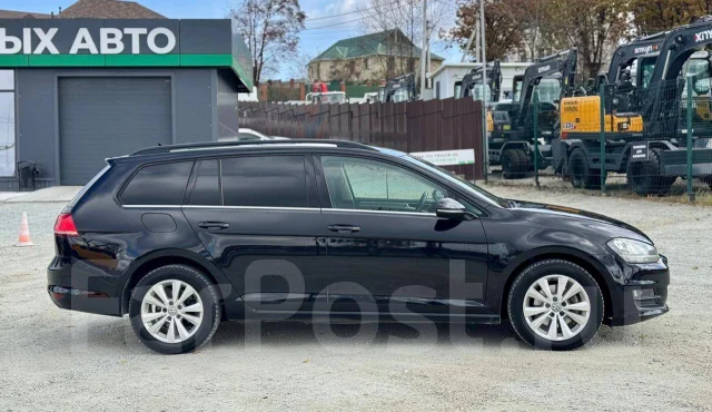 Volkswagen Golf. �������, ��������, 1.2 (105��.�.), ������, 135 000����. �� ����