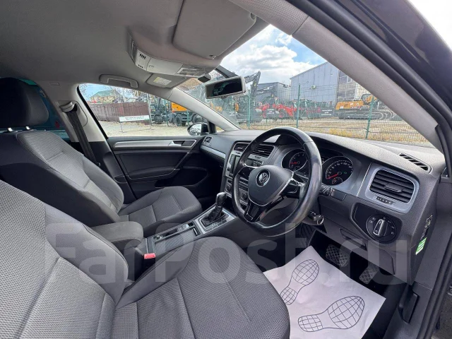 Volkswagen Golf. �������, ��������, 1.2 (105��.�.), ������, 135 000����. �� ����