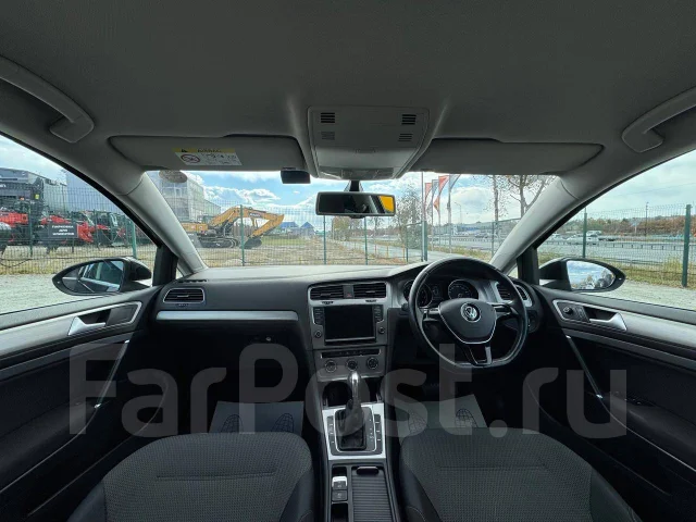 Volkswagen Golf. �������, ��������, 1.2 (105��.�.), ������, 135 000����. �� ����