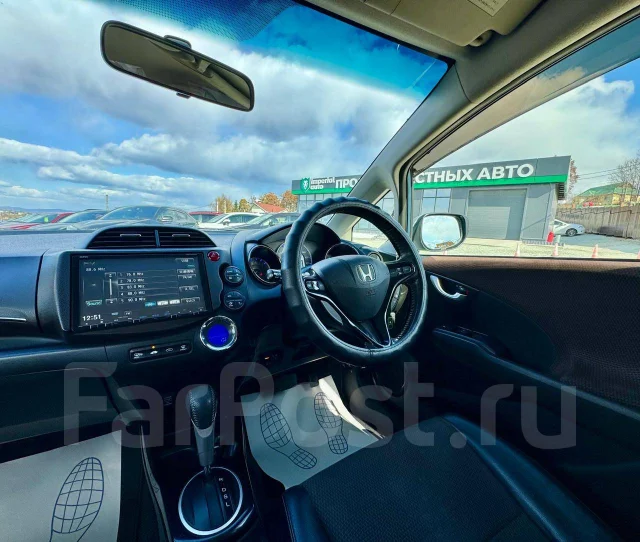 Honda Fit Shuttle. �������, ��������, 1.3 (88��.�.), ������, 175 000����. �� ����