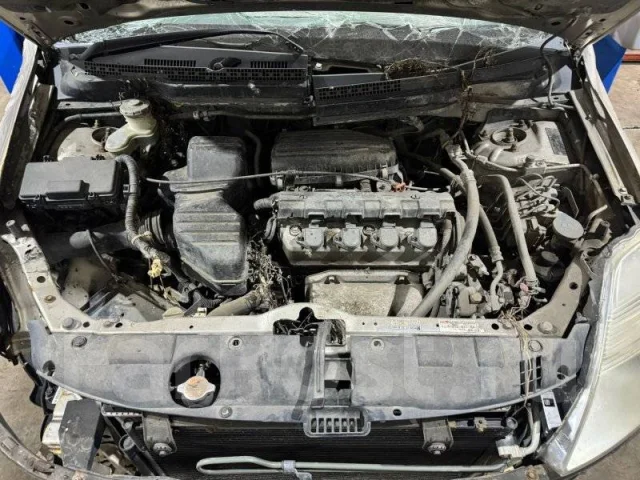 Honda Stream. RN2, D17A ����