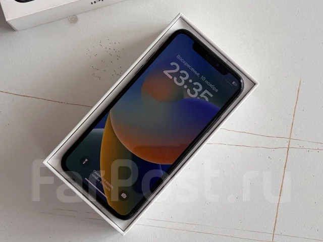 Apple iPhone X. �/�, 64 ��, 3G, 4G LTE, ����������, NFC ����