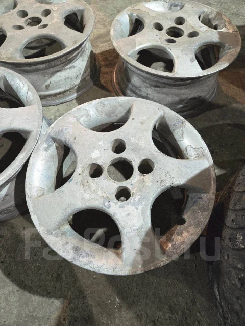 Mak Kingdom. 5.5x13", 4x100, ET35, �� 60,1���. ����