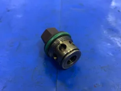������ BMW N62B44 11427502982 ����