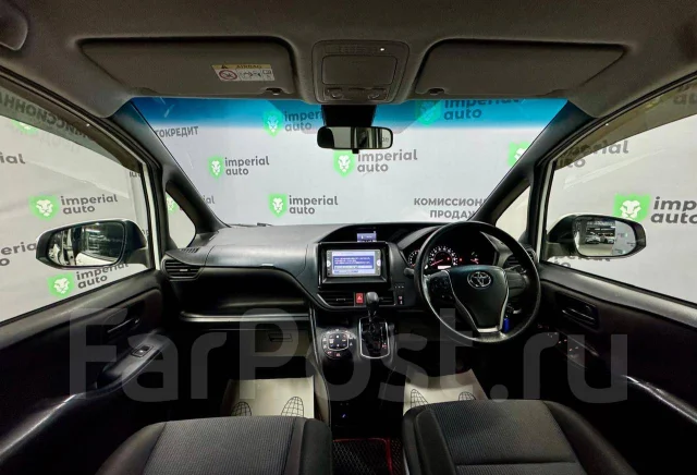 Toyota Voxy. �������, 4wd, 2.0 (152��.�.), ������, 59 000����. �� ����