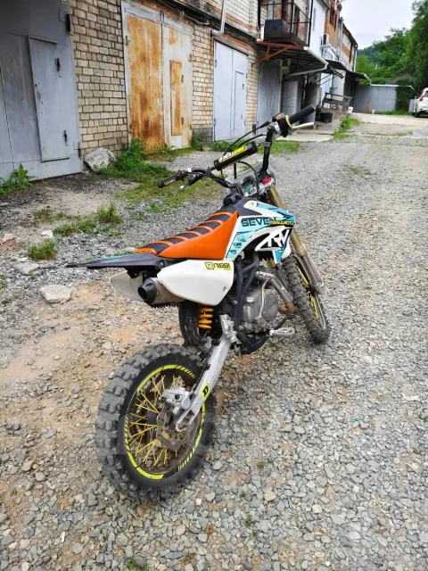 Regulmoto Seven 125E. 125����. ��., ��������, ��� ���, ������ �� �� ����