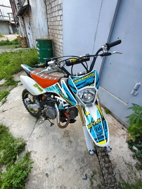 Regulmoto Seven 125E. 125����. ��., ��������, ��� ���, ������ �� �� ����