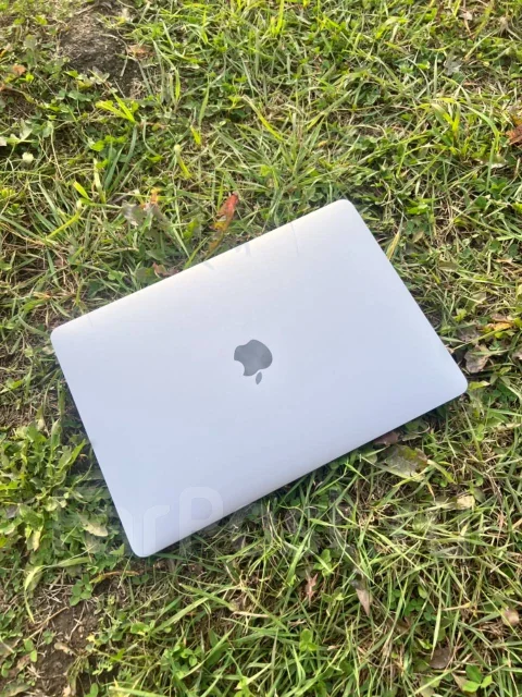 Apple MacBook Pro 13 2017 Mid MPXY2. 13", ��� 8 ��, ���� 128���, WiFi: 1, Bluetooth: 1, ����������� �� 3��. ����