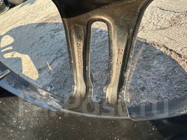 Alutec. 8.5x19", 5x112, ET35. ��� ����� �� ������������ ����
