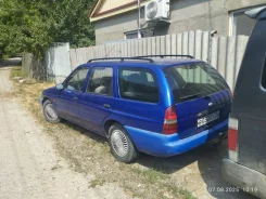 Ford Escort. WFONXXBBANYR43596 ����