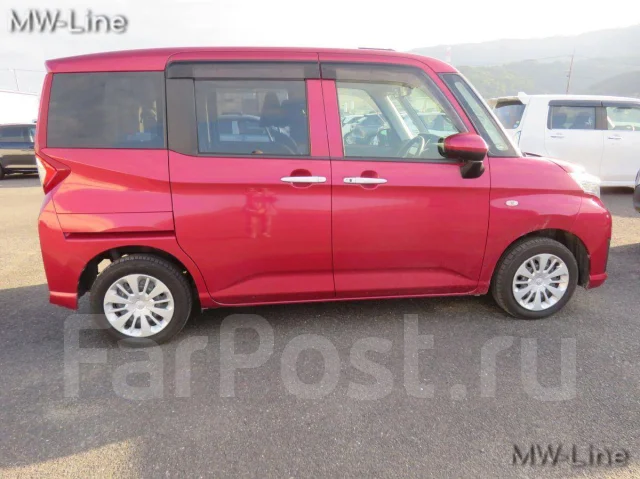 Toyota Roomy ����