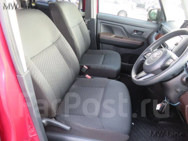 Toyota Roomy ����