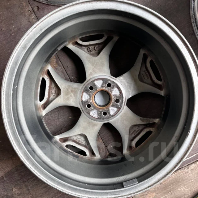 Enkei. 7.0x18", 5x100, ET48 ����