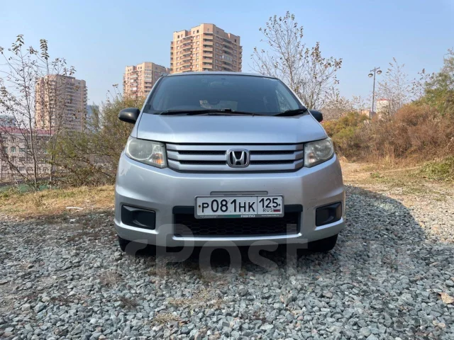 Honda Freed Spike. �������, 4wd, 1.5 (118��.�.), ������, 174����. �� ����