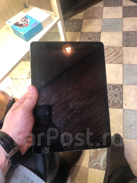 Apple iPad Air. ������ 16 �� ����