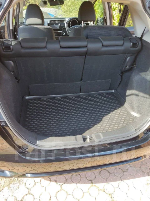 Honda Fit. �������, ��������, ������, 53 000����. �� ����