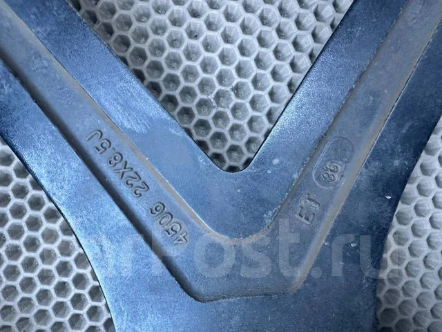 G-Corporation Estatus. 8.5x22", 5x114.3, ET35 ����