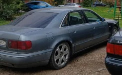 Audi A8. WAUZZZ72727IZIISJS, AA77AAA7 ����