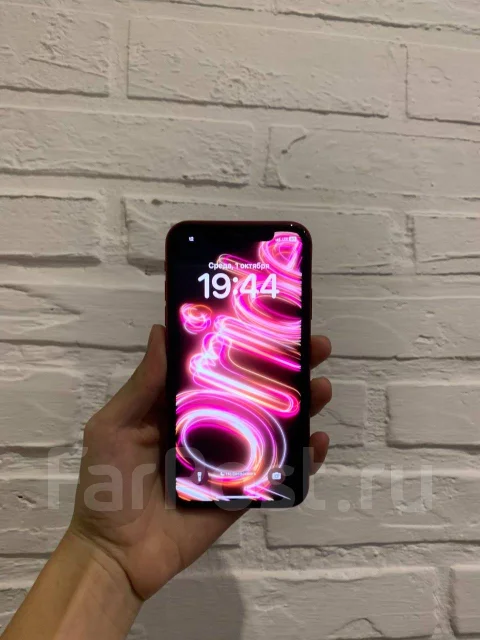 Apple iPhone 11. �/�, 128 ��, �������, 4G LTE, NFC ����