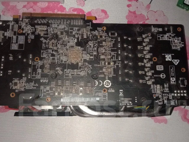 Radeon RX 570 ����