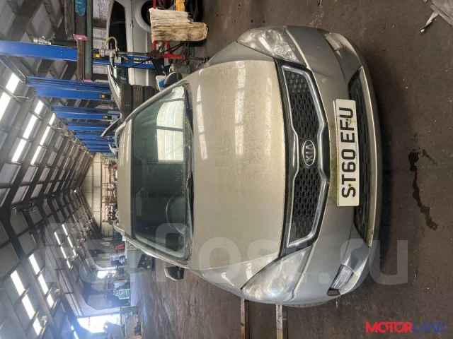 ������� Kia Ceed 2007-2012 20684621 361002A300 ����