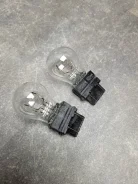 ����� P27/7W (12V,27/7W, ������ W2,5x16q) Osram 3157 3157 ����