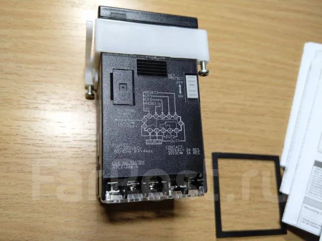 ������������������� ������� Omron H7CX-A4W-N ����