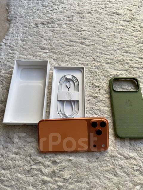 IPhone 17 pro max.    30  