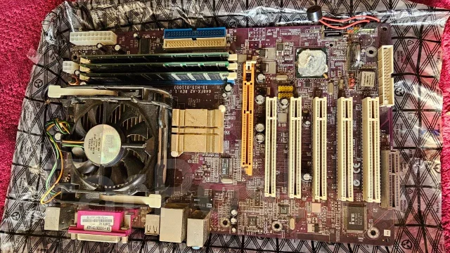 Intel Pentium 4 ����