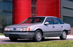 Ford Taurus ����