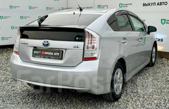 Toyota Prius. �������, ��������, 1.8 (99��.�.), ������, 259 000����. �� ����