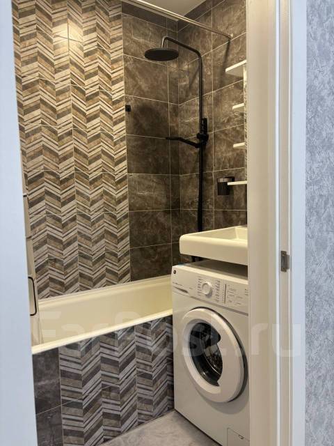 ������, ����� �������� 3/2. ���������������, ������� ����, 30,7���.��., 3/25 ����, ������������ ������ ����