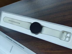 Samsung Galaxy Watch6 ����