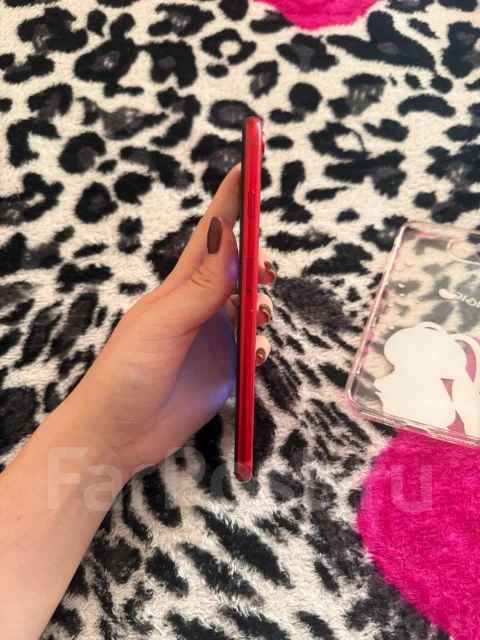 Apple iPhone 8. �/�, 64 ��, ������� ����