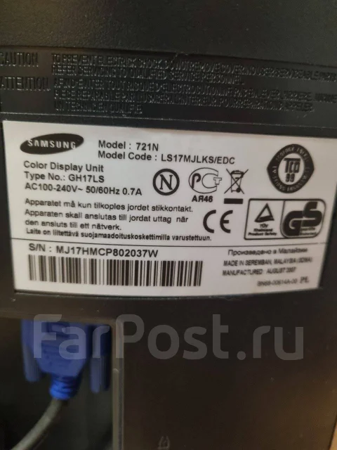 Samsung. 17", ���������� �� (LCD, LED, QLED) ����