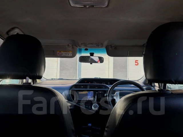 Toyota Aqua. �������, ��������, 1.5 (74��.�.), ������, 346 754����. �� ����