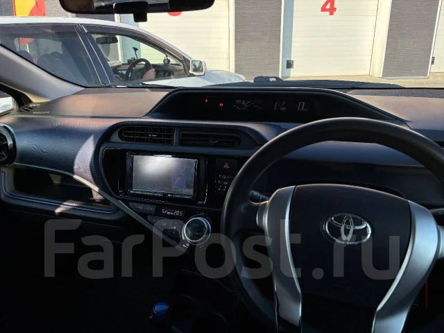 Toyota Aqua. �������, ��������, 1.5 (74��.�.), ������, 346 754����. �� ����