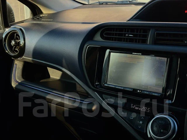 Toyota Aqua. �������, ��������, 1.5 (74��.�.), ������, 346 754����. �� ����