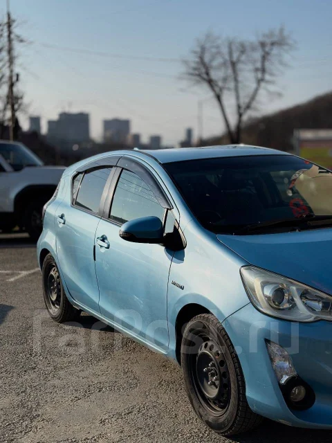 Toyota Aqua. �������, ��������, 1.5 (74��.�.), ������, 346 754����. �� ����