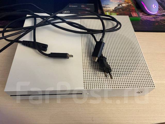 Microsoft Xbox One S ����