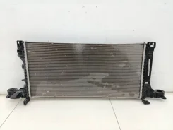 �������� ���������� ��������� Geely Monjaro 2021-2026 [8890389738] 8890389738 ����