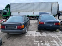 Audi 80 ����