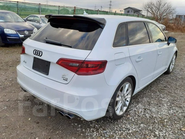 Audi A3. 8V, CJS ����