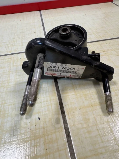����� ��� 1236174200 Toyota 1236174200 ����